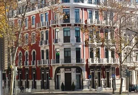 Sweet Close To Famous Avenue Liberty Gasthuis Lissabon