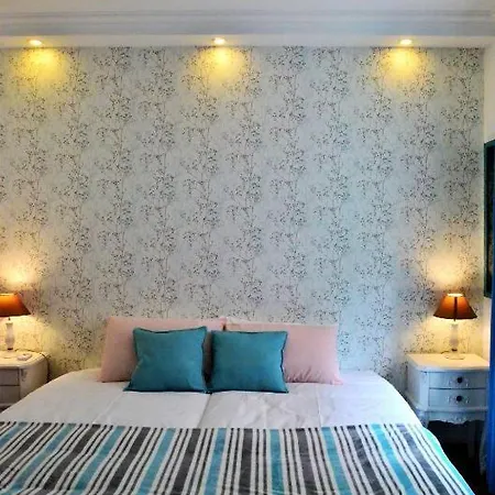 Sweet Close To Famous Avenue Liberty Affittacamere Lisbona