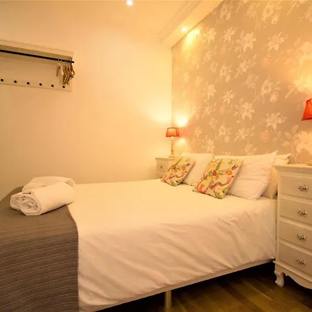 Sweet Close To Famous Avenue Liberty 3* Lisbona