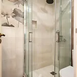Sweet Suites Guesthouse Close To Famous Avenue Liberty Guest house Lisbon