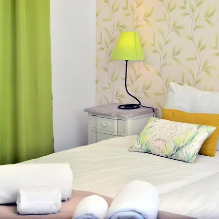 ゲストハウス Sweet Close To Famous Avenue Liberty