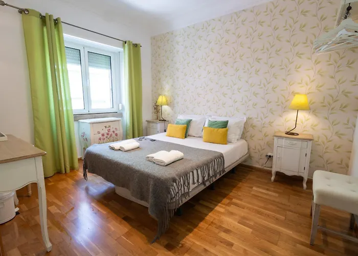 Sweet Close To Famous Avenue Liberty بيت ضيافة Lisboa